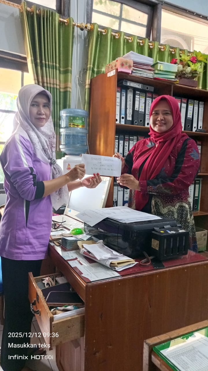 MTs Darul Ulum Salurkan Bantuan untuk Sumatra